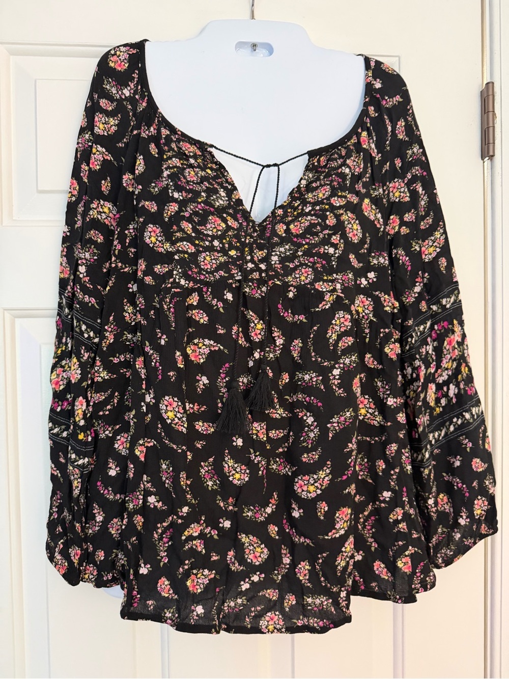 Black Floral Boho Peasant Top Tassel Tie Long Sleeve XS